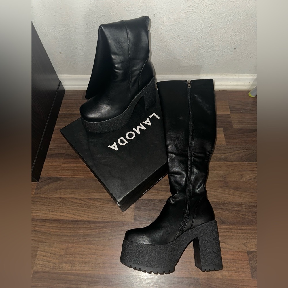 LAMODA Platform Boots - I’m What You Want Knee High Boots